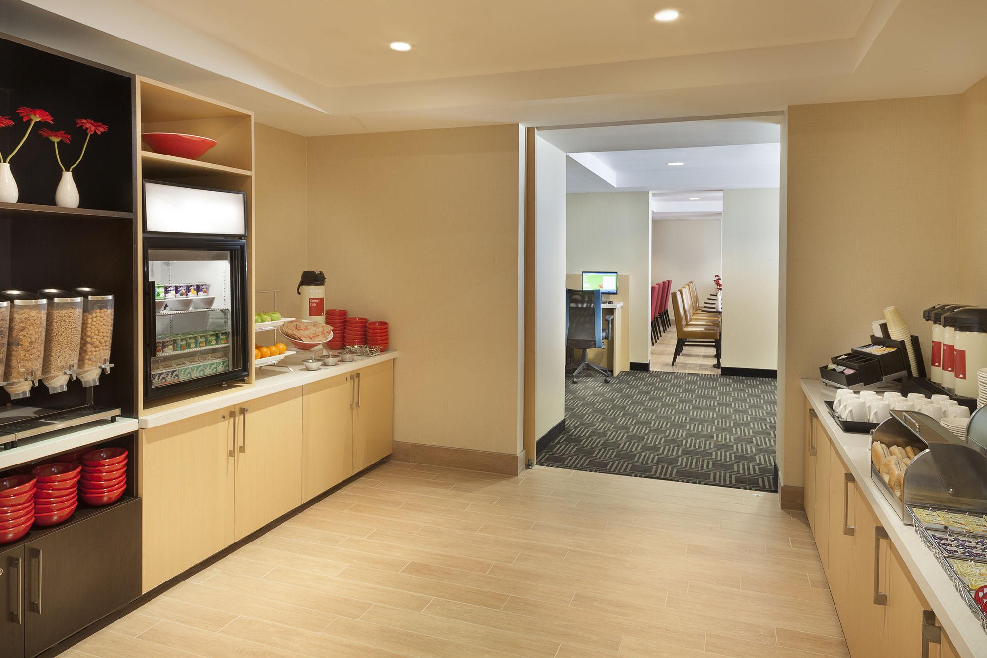 Towneplace Suites By Marriott Toronto Northeast/Markham Exterior foto
